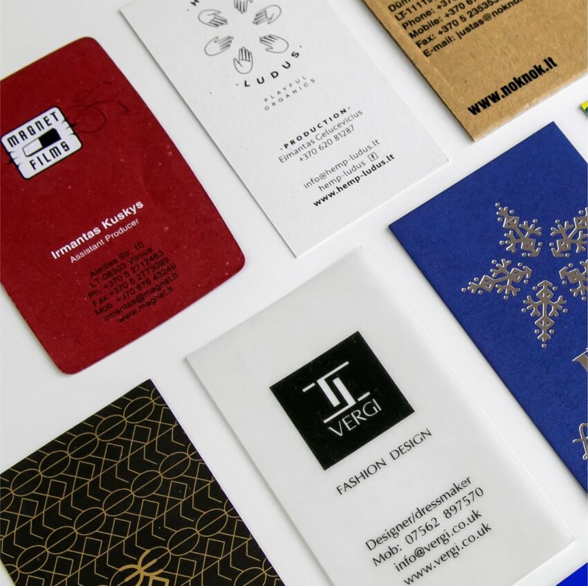 vizitines-korteles-soft-touch-juodas-popierius